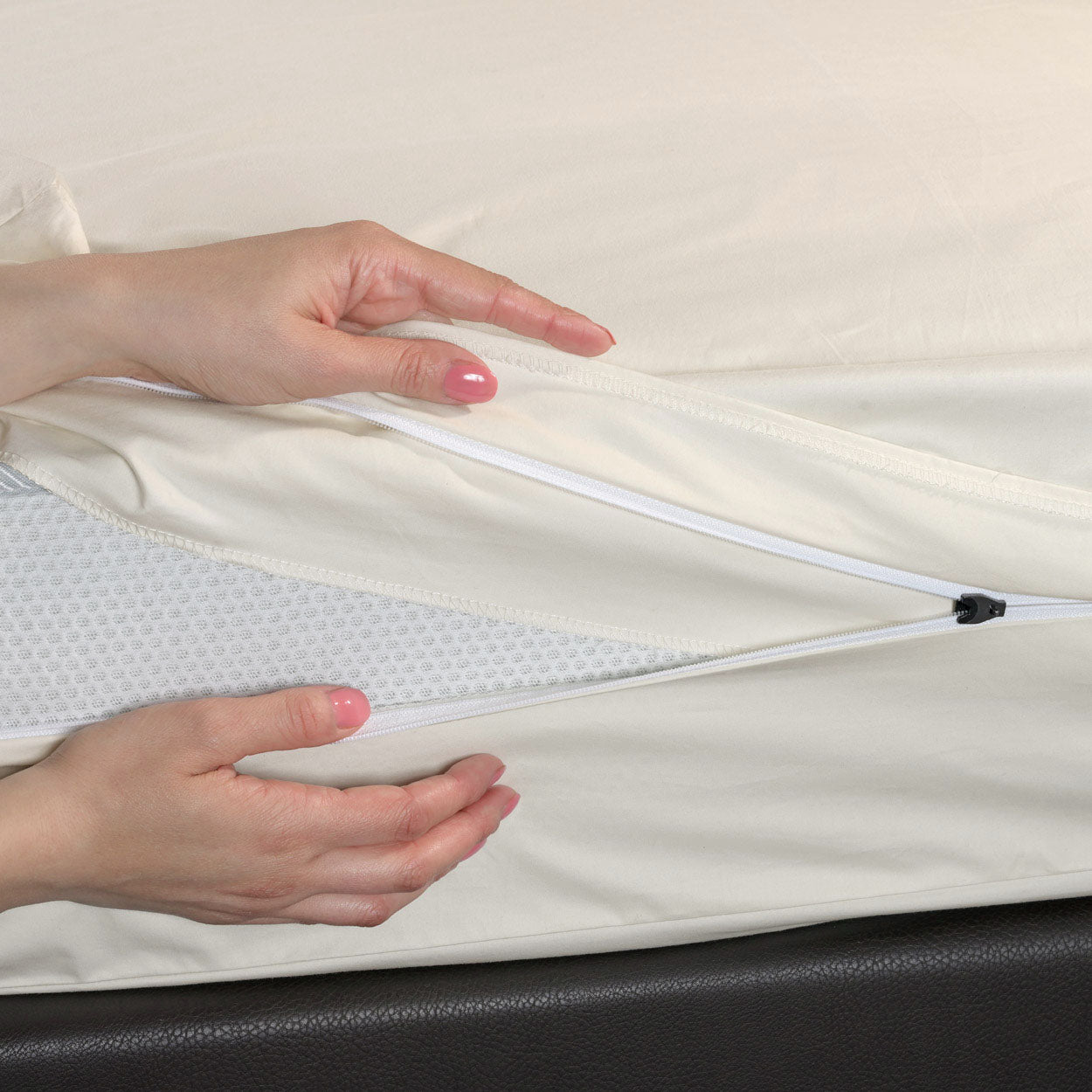 Softsan® Encasing für Matratzen aus Bio Baumwolle | Schutzbezug für Allergiker - Softsan